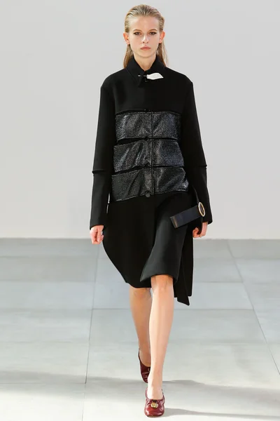 Look 7